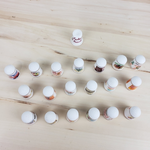 Vintage 1980 FP Fine Porcelain Collectible Thimbles Store Advertisement Set 20 - Picture 7 of 12